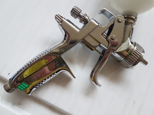 การพ่นสี SATA minijet4400B HVLP 1.0SR