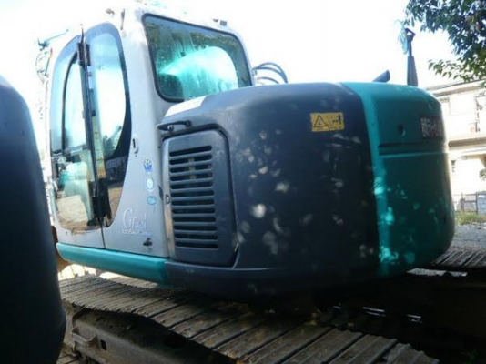 รถขุด KOBELCO SK135SR-1E YY03 รถขุด KOBELCO SK135SR-1E YY03