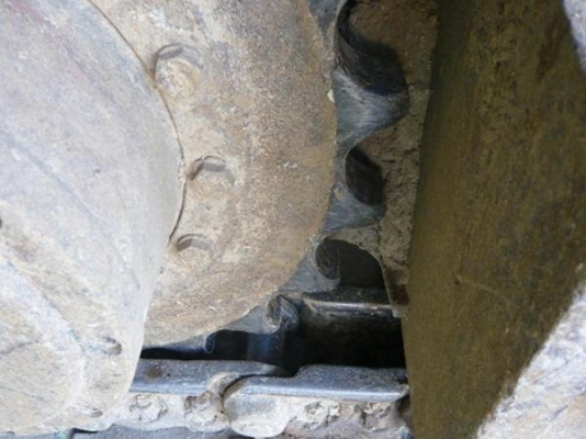 รถขุด KOBELCO SK135SR-1E YY03 รถขุด KOBELCO SK135SR-1E YY03