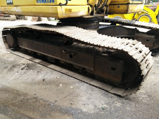 รถแม็คโค KOMATSU PC200-7 สภาพสวยใช้งานได้ปกติ สนใจติดต่อสันต์