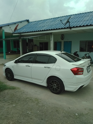 ขายรถบ้านสภาพนางฟ้า ไม่เคยชน ใช้งานน้อยมากๆ