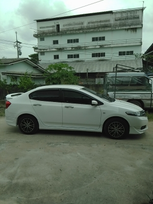 ขายรถบ้านสภาพนางฟ้า ไม่เคยชน ใช้งานน้อยมากๆ