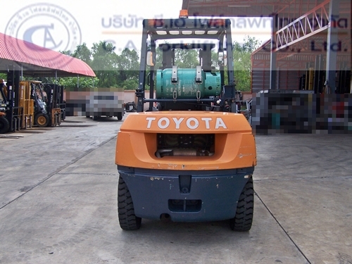 ขาย รถโฟล์คลิฟท์ TOYOTA รุ่น 7FG35