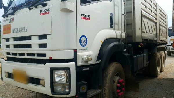 สวยสดรถบ้านคะ  360/2556 ไม่เคยเกิดอุบัติเหตุแน่นอนคะ