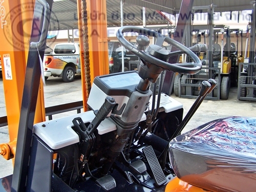 ขาย รถโฟล์คลิฟท์ TOYOTA รุ่น 5FD30