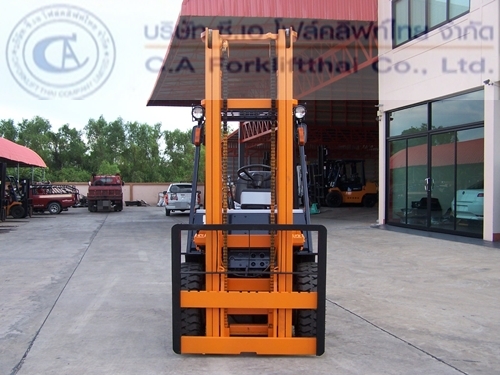 ขาย รถโฟล์คลิฟท์ TOYOTA รุ่น 5FD30