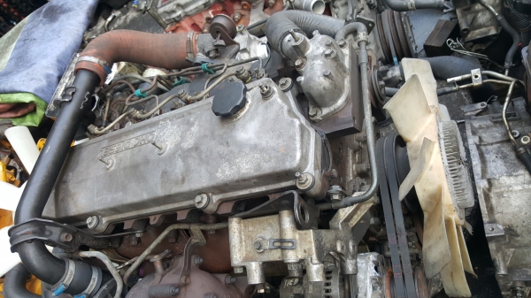 เครื่องยนต์ Isuzu 4HK1 175 แรงม้า 8วาร์ว เทอร์โบ