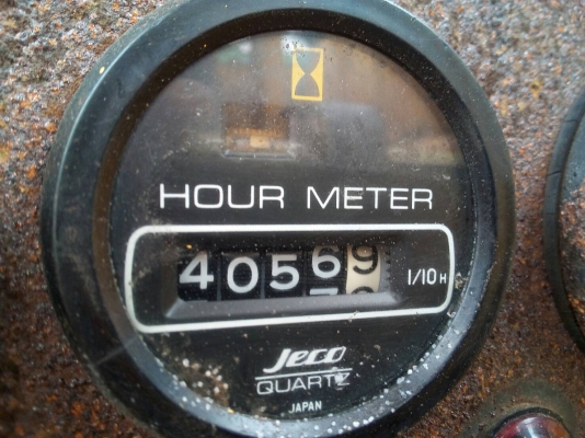 รถดั้มติดเครนMOROOKA รุ่น MST1500