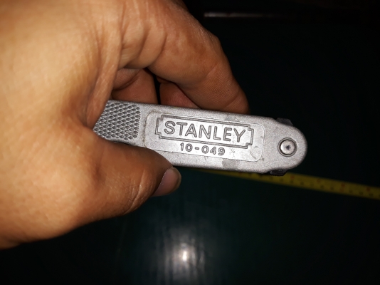 ขายมีดคัดเตอร์STANLEY 10-049  MADE IN ENGLAND.ใหม่เก่าเก็บ