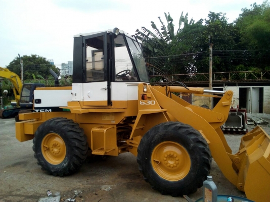 ถตักล้อยาง TCM 830