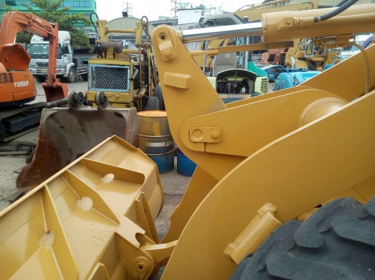 ถตักล้อยาง TCM 830