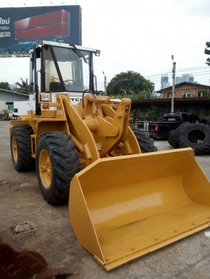 ถตักล้อยาง TCM 830