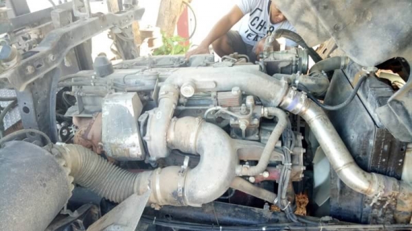 ขาย 950,000 HINO MEGA 320 ปี 47 เครื่องดี เกียร์สมบูณร์ หัวบาง ยางดี คัชซีสวย เอกสารพร้อมโอน รถอยู่ อุดร 090-772-3710 090-772-3708