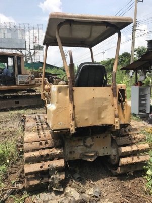 ขาย 99,000 บาท KOMATSU D20-3 เครื่องดี. เกียรดี. โช่หนา. ตีนเป็ด เอกสารชื้อขาย  รถอยู่ กทม โทร&amp;ไอดีไลน์ 0610710285