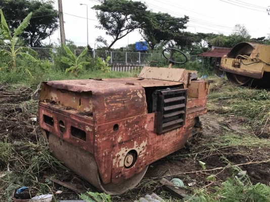 ขาย 80,000 บาท รถบดล้อเหล็ก หน้า -หลัง ขนาด 4 ตัน สภาพพร้อมใช้. เอกสารชื้อขาย  รถอยู่  กทม โทร&amp;ไอดีไลน์ 0610710295