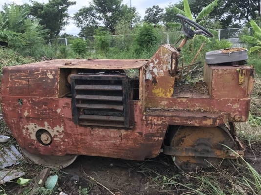 ขาย 80,000 บาท รถบดล้อเหล็ก หน้า -หลัง ขนาด 4 ตัน สภาพพร้อมใช้. เอกสารชื้อขาย  รถอยู่  กทม โทร&amp;ไอดีไลน์ 0610710295