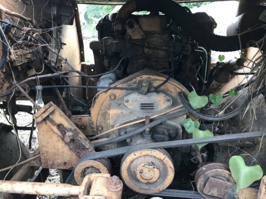 ขาย 80,000 บาท รถบดล้อเหล็ก หน้า -หลัง ขนาด 4 ตัน สภาพพร้อมใช้. เอกสารชื้อขาย  รถอยู่  กทม โทร&amp;ไอดีไลน์ 0610710295