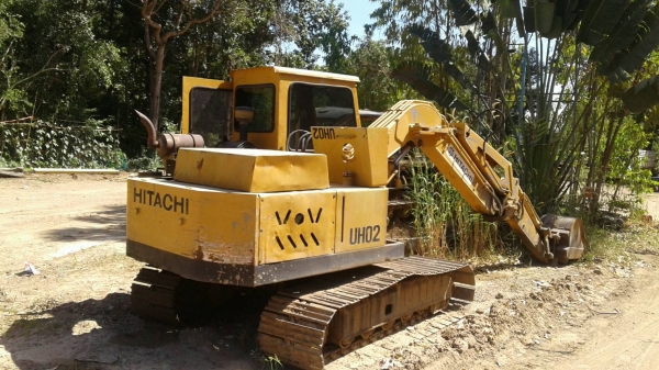 ขายรถแบคโฮ HITACHI UH 02 พร้อมมือคีบ ขายรถแบคโฮ HITACHI UH 02 พร้อมมือคีบ