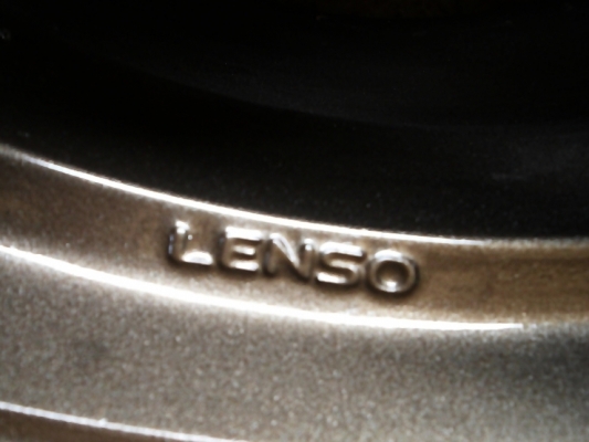 แม็กกระบะ15 เลนโซ่ (Lenso)แท้ ลายTE37ยอดฮิต 6รู139 (4วง 4,500) แม็กกระบะ15 เลนโซ่ (Lenso)แท้ ลายTE37ยอดฮิต 6รู139 (4วง 4,500)