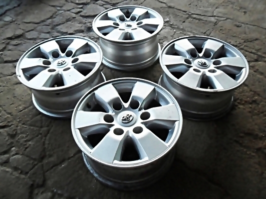 แม็กกระบะ-รถตู้ ขอบ15 เอนไกแท้ 6รู139สภาพดี วงละ950