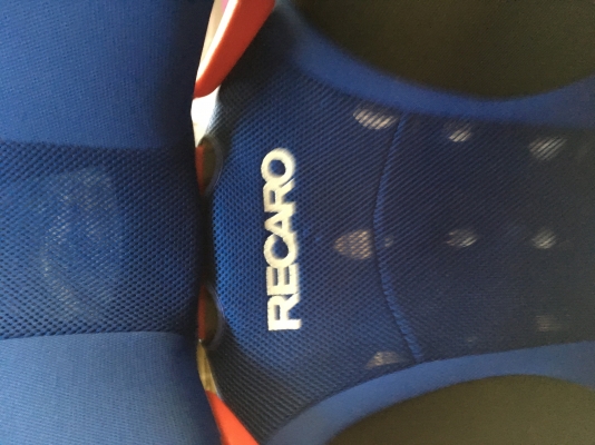 ขายเบาะนั่งเด็ก recaro