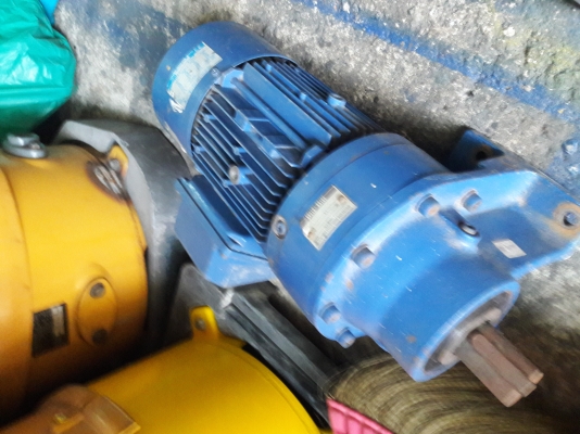 ขาย !! มอเตอร์เกียร์.SUMITOMO.ขนาด1แรง3สาย.รอบ1:29สวยเดิมๆ