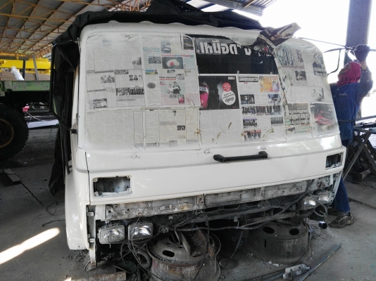 หัวเก๋ง nissan 430 สิบล้อ