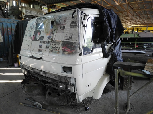 หัวเก๋ง nissan 430 สิบล้อ หัวเก๋ง nissan 430 สิบล้อ