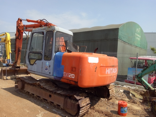 รถขุดมือสอง รถขุดมือสอง