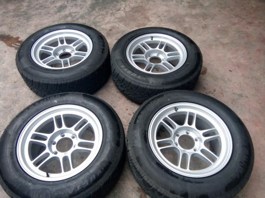 ขายแม๊กซ์ 18 นิ้ว ลายrpf1 พร้อมยางปี 17 265/60