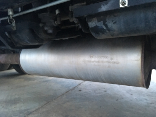 ขายด่วน320แรงปี50 ดั้มเดี่ยวมีระบบลาก ใช้น้อย360000โลไมล์แท้