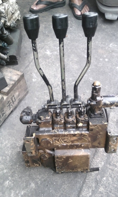 ขายชุดคอนโทนน้ำมันรถสไลค์ รถเคน ไฟDC.24 ขายชุดคอนโทนน้ำมันรถสไลค์ รถเคน ไฟDC.24