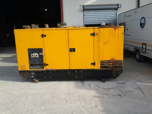 ขายเครื่องปั่นไฟ cat 60 kva,sdmo 60 kva ,cat 3208 นำเข้าเองจากยุโรป สนใจติดต่อคุณแอน 096-9602224 ค่ะ
