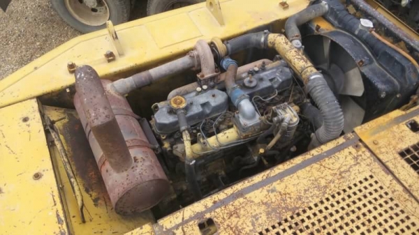 ขาย 635,000 CAT 320 V 2 ไฟฟ้าครบ  เครื่องดี ปั้มแรง เอวแน่น ช่วงล่างสวย เอกสารเล่มทะเบียน รถอยู่ นครปฐม 090-772-3710 090-772-3708