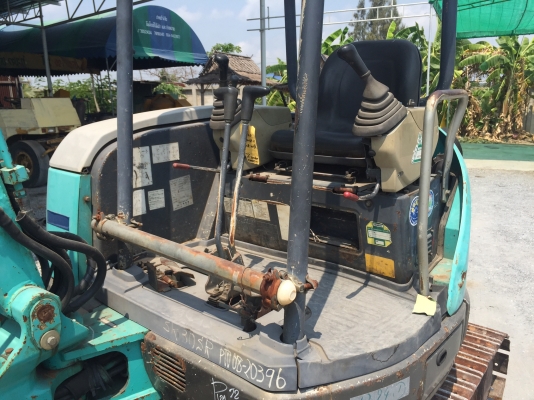 ขายรถแบคโฮKobelcoรุ่นSK30SR-2นำเข้าญี่ปุ่นไม่เคยใช้งานในไทยเอกสารพร้อม แทร็กเหล็กมีลายกระแทก ปั้มนิ้วทำงานไวสภาพดีพร้อมใช้งานLine:Jiraroj2909