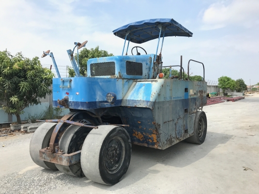 ขายรถบดล้อยางWATANABEรุ่นWP15WEนำเข้าญี่ปุ่น ไม่เคยใช้งานในไทยมีเอกสารพร้อม สภาพดีพร้อมใช้งานขายถูกๆ Line: Jiraroj2909