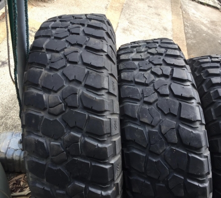 ล้อขอบ16 สีเทาดำ ยางBF MUD Km2 265/75/16 สภาพสวย ทั้งชุด ล้อขอบ16 สีเทาดำ ยางBF MUD Km2 265/75/16 สภาพสวย ทั้งชุด