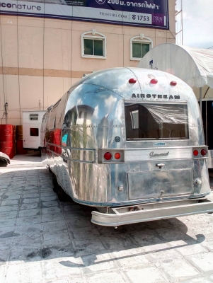 1964 Airstream ovrlander Landyacht  27ft