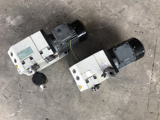 ( เหลือ 1ตัวครับ )ขายปั้มแวคคั่มสูญญากาศ Trivac 0.5HP. 380V made in USA สภาพสวย เดิมๆ หมุนนิ่ม ดูดแรง พร้อมใช้งาน มี 2ตัวครับ