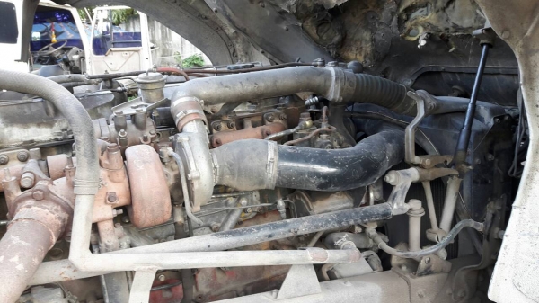 หัวลาก ฮีโนSS เครื่องK13 c เทอร์โบอินเตอร์ 335 แรงม้าเกียรอีตัน เบรคแห้ง หัวลาก ฮีโนSS เครื่องK13 c เทอร์โบอินเตอร์ 335 แรงม้าเกียรอีตัน เบรคแห้ง