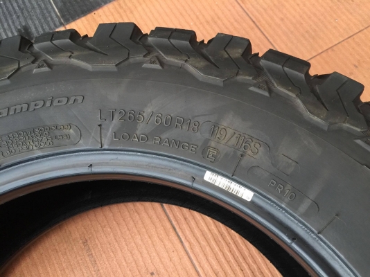 ขายยางBF ALL Terrain ko2 265/60/18 ปี15 สภาพสวย 4เส้น ขายยางBF ALL Terrain ko2 265/60/18 ปี15 สภาพสวย 4เส้น