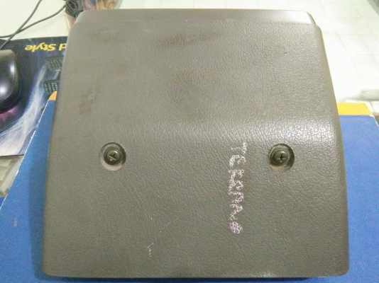 แลนด์มิเตอร์ terrano  รูปรถแวน ใส่คอนโซลบิ๊กเอ็มจอเหลี่ยมหรือรุ่นใกล้เคียง