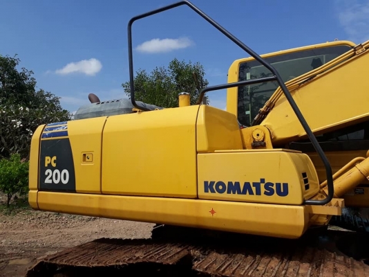 Komatsupc200-8