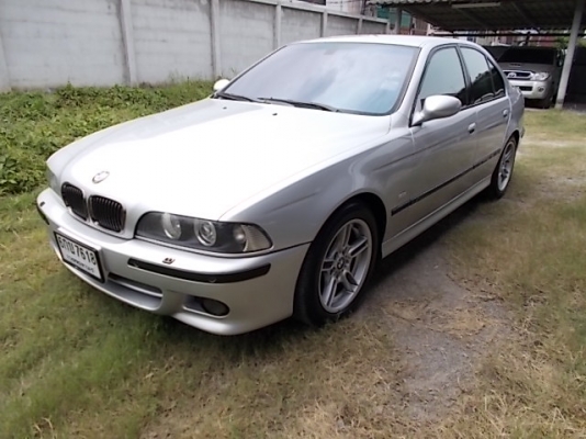 e39 530i m sport แท้ๆ (หายาก) ปี04 ไม่เคยติดก๊าซ ไม่เคยชนหนัก เครื่องแรง ช่วงล่างแน่นๆ กระจกข้างm