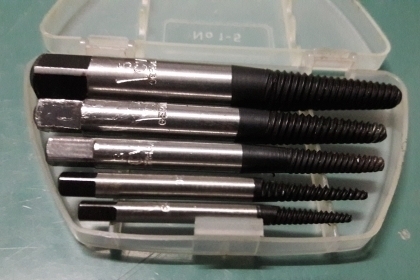 ขายถอนเกลียวซ้ายเยอรมันชุด5ดอก Made in Germany. มือสองสภาพดี