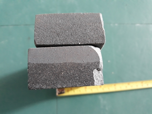 ขายหินลับมีดตรารวงข้าวMADE IN GERMANY.ใหม่เก่าเก็บมีตำหนิบิ่นมุม