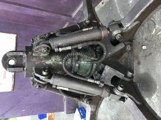 ขายเล็บคาบเศษเหล็ก