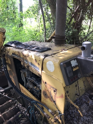 ขายด่วน รถแท็คเตอร์ komatsu d20pl /6 ใลมีดไลค ตีนซูปเปอร์ เครืองดี โช่แน่น สีตามสภาพ ขาย 150000