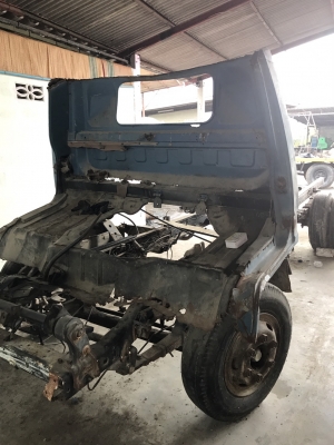 ขายด่วน ช่วงล่างคัสสี Isu 115  ตามรูป คานหน้า เพลาข้าง เพลา ไม่มีทะเบียน ขาย 34000