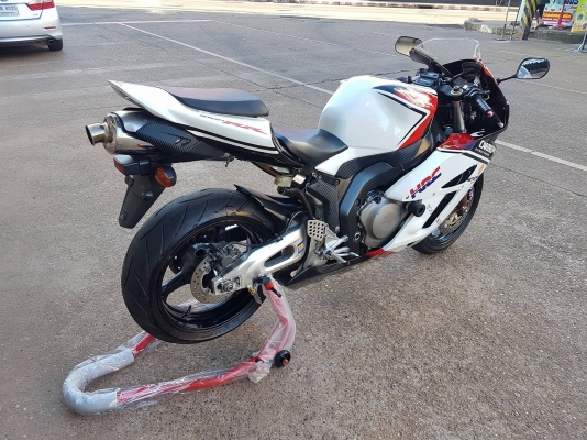 ขายแลกเทิร์น HONDA CBR1000 ปี2005 เดิมๆ สีสวยลายCARRERA ท่อแต่ง ระบบไฟครบ อินวอย สรรพสามิตร ราคา 155 ขายแลกเทิร์น HONDA CBR1000 ปี2005 เดิมๆ สีสวยลายCARRERA ท่อแต่ง ระบบไฟครบ อินวอย สรรพสามิตร ราคา 155